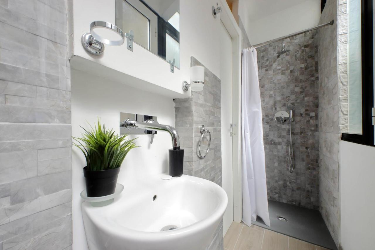 Appartement Katia Charme à Rome Extérieur photo